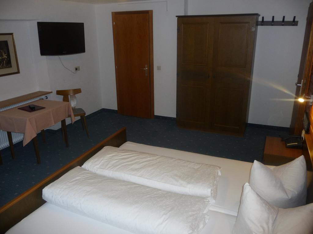 Hotel Valisera Galtür Zimmer foto