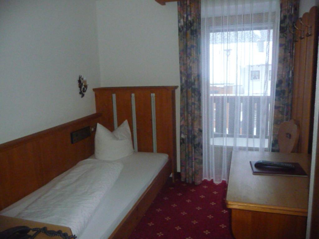 Hotel Valisera Galtür Zimmer foto